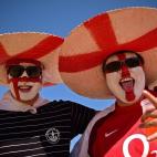 5c8b5db8250000e203ca7b1b