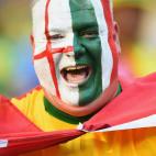 5c8b5dbd360000c81a6ce604