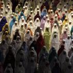 5c8b5d812300005300e801ef