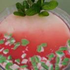 La sand&iacute;a se convierte tambi&eacute;n en un aliado para preparar recetas saludables para los m&aacute;s peque&ntilde;os, con una panacotta y un extra de golosinas.