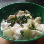 Esta ensalada es, en realidad, una versi&oacute;n de otra receta. La mezcla de especias y la combinaci&oacute;n con el mel&oacute;n hace que solo puedas decir &quot;sencillo, refrescante y delicioso&quot;.