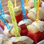 Con el calor, apetecen aperitivos fr&iacute;os como estos, Aunque la mezcla pueda resultar extra&ntilde;a, el sabor sorprender&aacute; a todos los invitados.