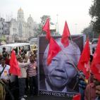 5c8b701b250000e203caaa01