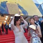 A su llegada a la proyección de la película The Last Face