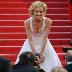 A su llegada a la proyección de la película La Fille Inconnue (La chica desconocida).