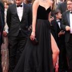 5c8a826a2400000a05a3291e