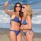 5c8af6442000004504700430