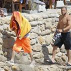 5c8af64a22000051001a2626