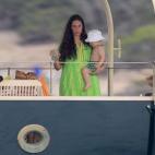 5c8af655250000e203c9ea24