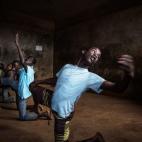 5c8b382923000004012465bb