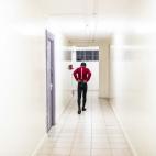 George actúa en El Cascanueces. El contraste entre las clases de baile en Kibera y el Teatro Nacional de Kenia es increíble.