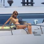 5c8af65f230000d50423f9f0