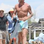 5c8af662200000450470045c