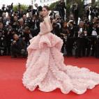 Durante la presentación de la película Café Society, con la que Woody Allen inauguró la 69º edición del Festival de Cannes .