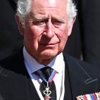 El príncipe Carlos, emocionado.
