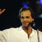 Miguel Bosé, 1990