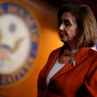 Nancy Pelosi tras su conferencia de prensa.