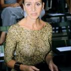 5c8ab9b9250000520681a0bc