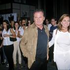 5c8ab9ba2500000a0681a0be