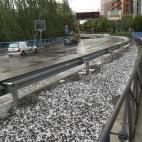 En diez minutos, Madrid se ha cubierto de blanco por la granizada.