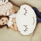 Ana Delgar Brand es el resultado de unir dos mundos que apasionan a su creadora, Ana Delgar (Barcelona, 1981): el infantil y el de la ilustración. El resultado, una marca de complementos y ropa para niños. Cojines, muñecos, mantas, ropa para ...