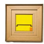 Gabriel Pereyra (45) comenzó a diseñar marcos de cartón a la vuelta de un viaje a Finlandia. Hasta ese momento era restaurador de marcos antiguos. "Visité una muestra de muebles de cartón y quedé prendado", explica. Su intención es que ...