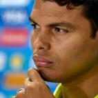 Thiago Emiliano da Silva pasó en 2005 seis meses en un hospital de Moscú por un episodio de tuberculosis tan grave que podría haber muerto. Hasta se planteó dejar el fútbol, pero su madre lo convenció de que volviera a jugar.