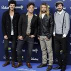 5c8b78a1360000a61b6d2b4d