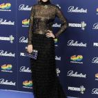 5c8b78a3230000040124d1ce