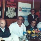 Los líderes de UGT Antón Saracíbar y Nicolás Redondo