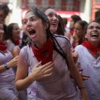 5c8b65ac250000e203ca9065