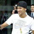 5c8b5ed42500000704ca7e33