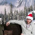 5c8ad492230000dd0423ca03