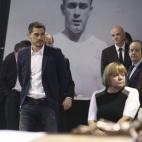 5c8b6f9f2500000704caa8c7