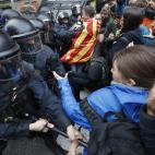 5c8a4d7e2000009e046efbe6