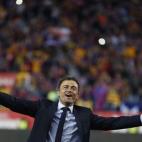 5c8b5712360000c81a6cd745