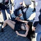 5c8a99fa360000a61b6bae6c