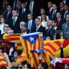 5c8b56f02500000704ca6c0b