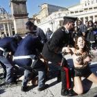 5c8a99fd230000dd04234ffe