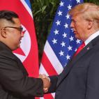 5c8a419f360000ba1a6b3c20