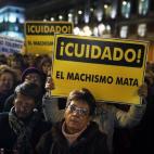 En el mes de marzo de 2014, cuatro mujeres murieron asesinadas por sus maridos en apenas de 48 horas. El País publicó aquellos días un reportaje que repasaba la violencia de género en la ultima década y que se había llevado por delante la ...