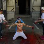 5c8aef5f2400006d054cb02d