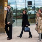 5c8a805b250000520681368e