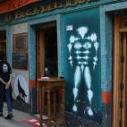 5c8b58f72400000a05a47c23