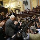 5c8a3c81360000a61b6b3677