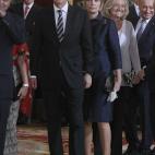 5c8af56d240000f404a3f4d2