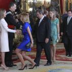 5c8af56e22000030001a2535