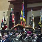 5c8ac1ab360000c81a6c03ba