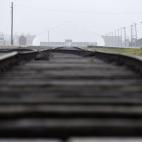 5c8a4846360000ba1a6b45f2