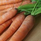 Los expertos reconocen que la dieta de alimentos crudos es efectiva para la pérdida de peso, tanto a corto como a largo plazo, pero consideran que es casi imposible de seguir y que su contenido nutricional es demasiado escaso. "Hacerlo bien imp...